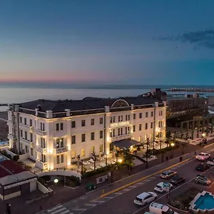 Hotel Kursaal, Cattolica