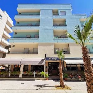 Hotel La, Cattolica