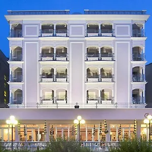 Continental Hotel